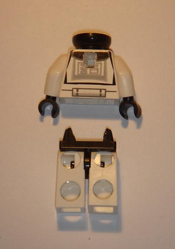 Illustration for article titled LEGO Star Wars Minifig Lights Up with LED, Scares Other Minifigs